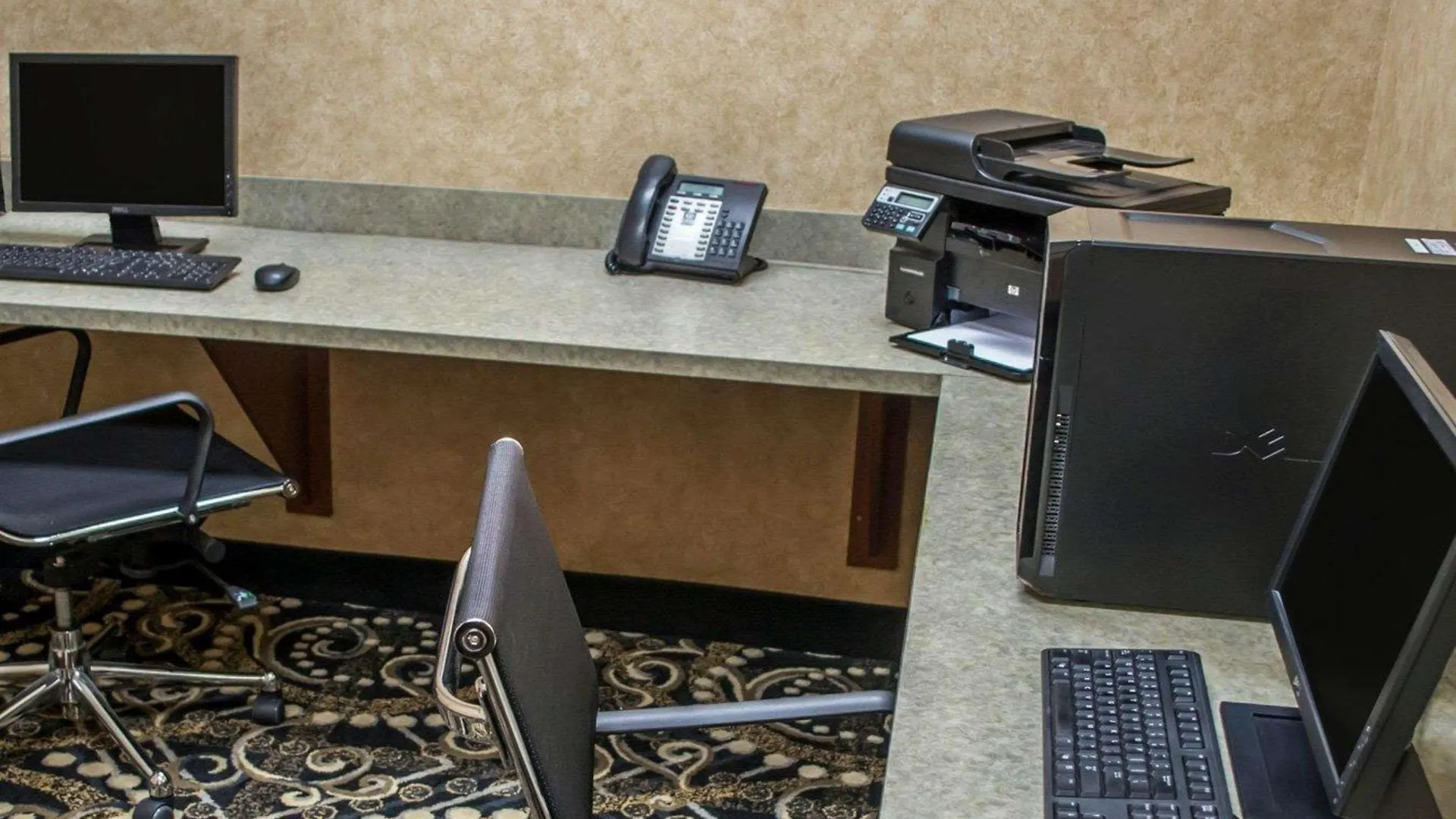 Comfort Suites Portland Southwest