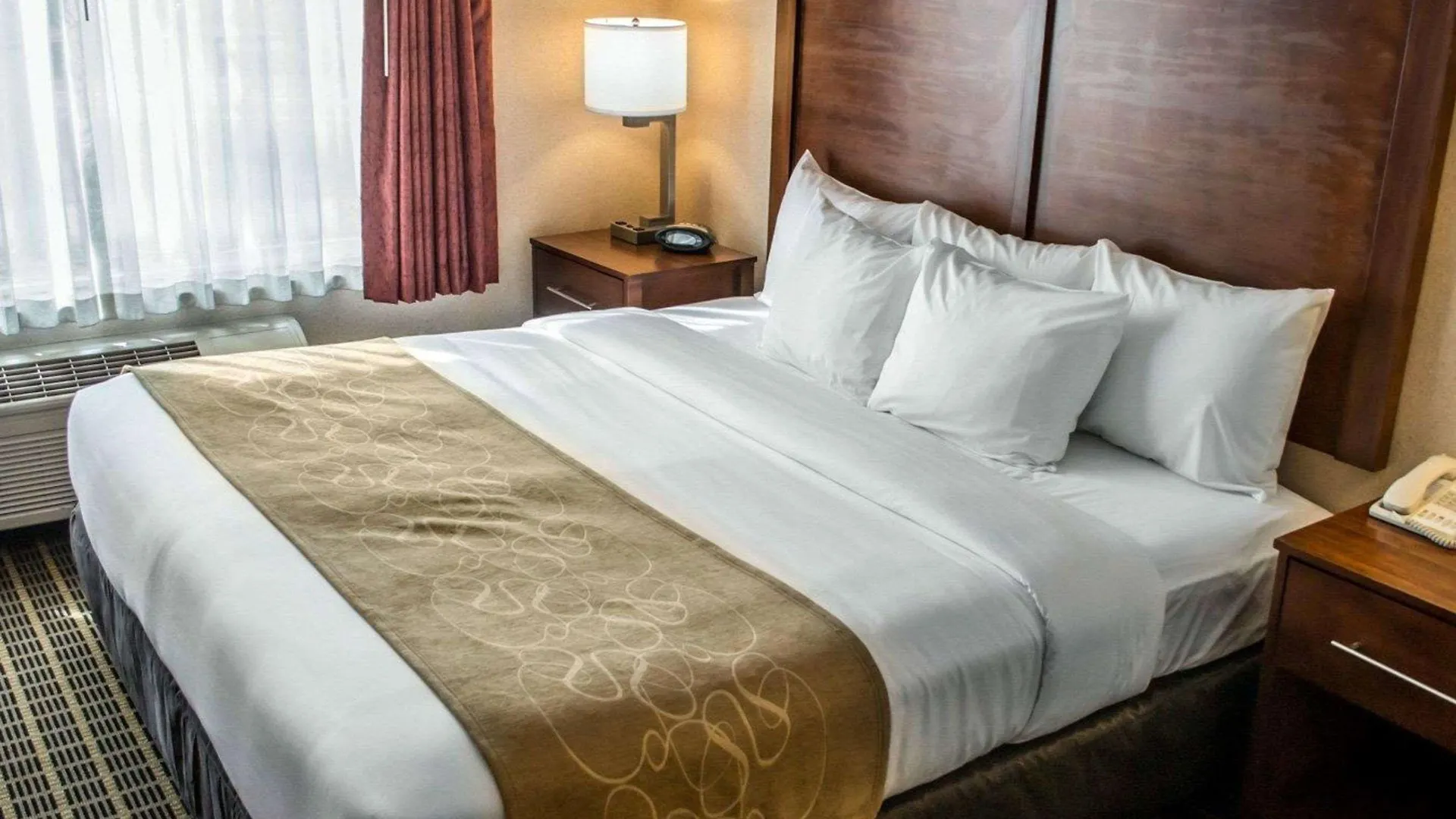 *** Hotel Comfort Suites Portland Southwest United States