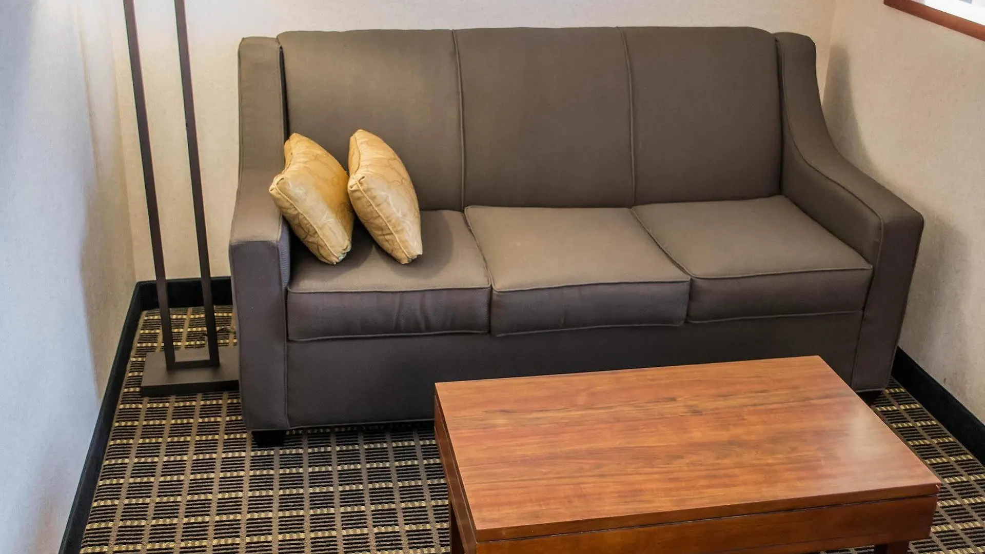 Comfort Suites Portland Southwest