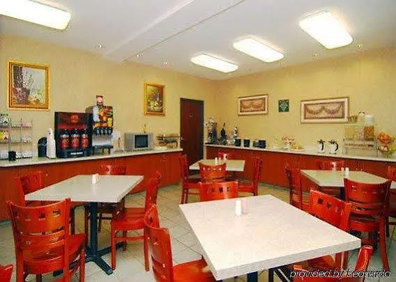 *** Hotel Comfort Suites Portland Southwest United States