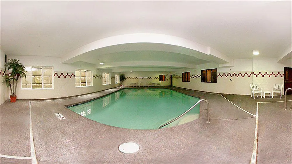 Comfort Suites Portland Southwest 3*,